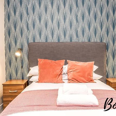 Spacious 2Br-1Ba - Grassmarket - Free Parking By Bonjour Residences Edimburgo Exterior foto