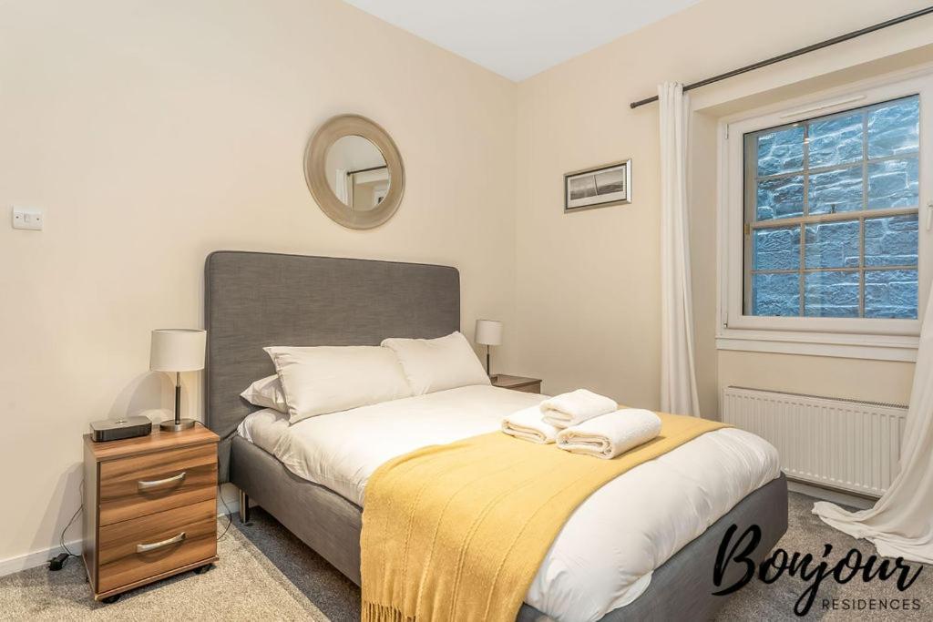 Spacious 2Br-1Ba - Grassmarket - Free Parking By Bonjour Residences Edimburgo Exterior foto