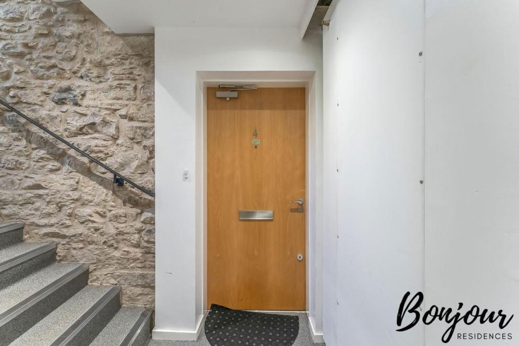 Spacious 2Br-1Ba - Grassmarket - Free Parking By Bonjour Residences Edimburgo Exterior foto